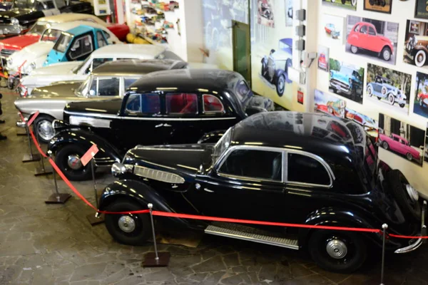 Zaporizhia Ukraine March 2019 Top View Varicolored Cars Museum Soviet — Stock Photo, Image