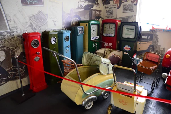 Zaporizhia Ukraine March 2019 Top View Varicolored Cars Museum Soviet — Stock Photo, Image