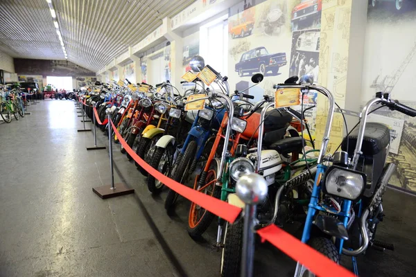 Zaporizhia Ucrânia Março 2019 Vista Frontal Motos Museu Tecnologia Vintage — Fotografia de Stock