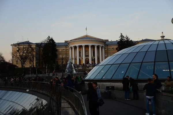 Ουκρανία Κίεβο Απριλίου 2019 Παλάτι Του Οκτωβρίου Διεθνές Κέντρο Πολιτισμού — Φωτογραφία Αρχείου