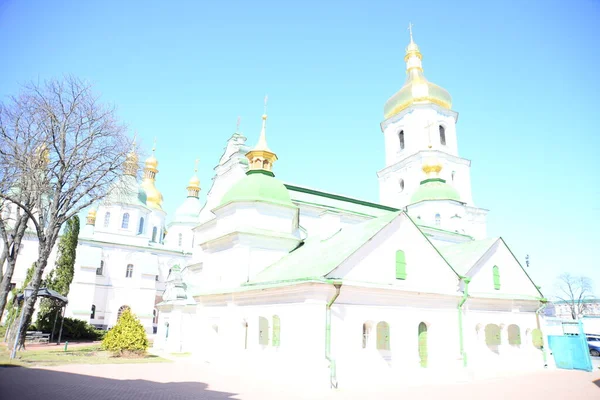 Kyiv Ukrajina 2019 Zelené Zlaté Dómy Katedrály Sofie Sofijevském Náměstí — Stock fotografie