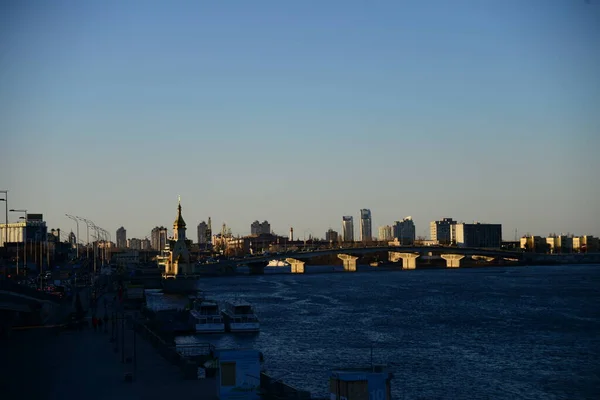 Kyiv Ukraine April 2019 Embankment Dnieper River Port River Station — Stock Photo, Image