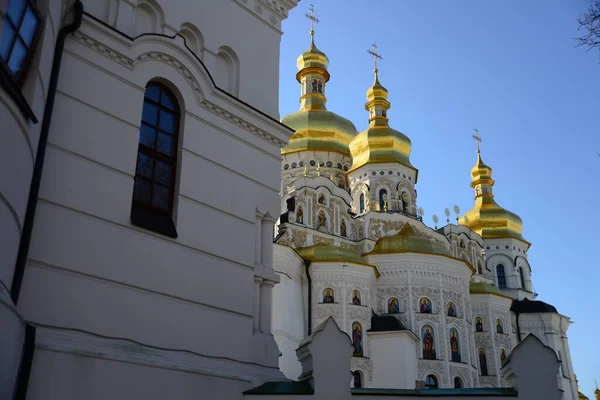 乌克兰基辅Lavra钟楼和Uspending Skiy Sobor大教堂 — 图库照片