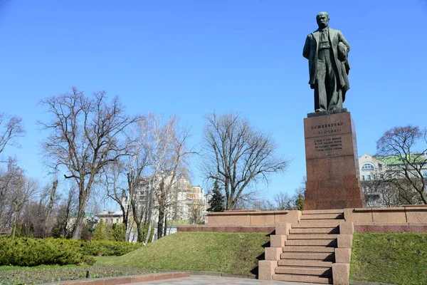 Kyiv Ukraine Avril 2019 Célèbre Poète Ukrainien Monument Taras Chevtchenko — Photo