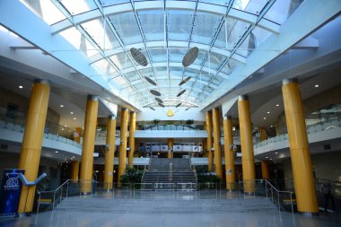 MINSK, BELARUS - 15 Nisan 2019: Belarus Ulusal Kütüphanesi - Belarus Devlet Kütüphanesi 