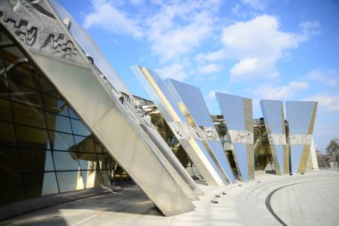 MINSK, BELARUS - 15 Nisan 2019: Belarus Büyük Vatanseverlik Savaş Müzesi 'nde Obelisk. Beyaz Rusya 'nın Minsk şehrinde bir müzedir. Alman Sovyet Savaşı 'nın anısına yapılmış bir müze konsepti