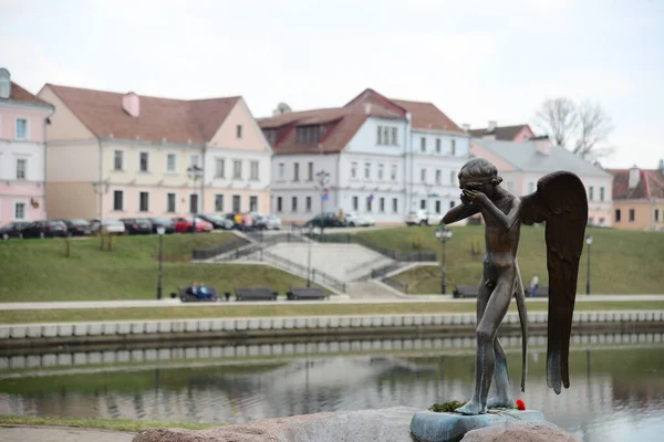 Minsk Belarus April 2019 Die Berühmte Statue Des Weinenden Engels — Stockfoto