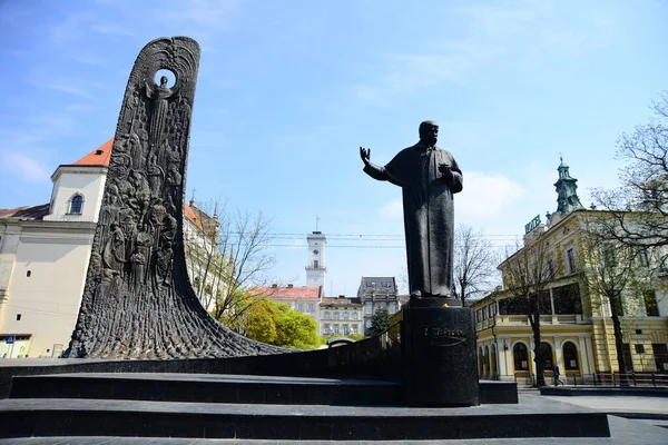 Lviv Ukraine Απριλίου 2019 Μνημείο Του Taras Shevchenko Και Κύμα — Φωτογραφία Αρχείου