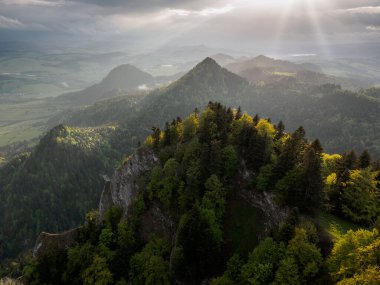 İlkbaharda Czarna Gra Podhale 'den Tatra Dağları manzarası