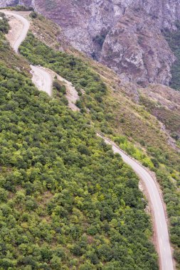 Dağ manzarası. Ermenistan (Tatev manzara).
