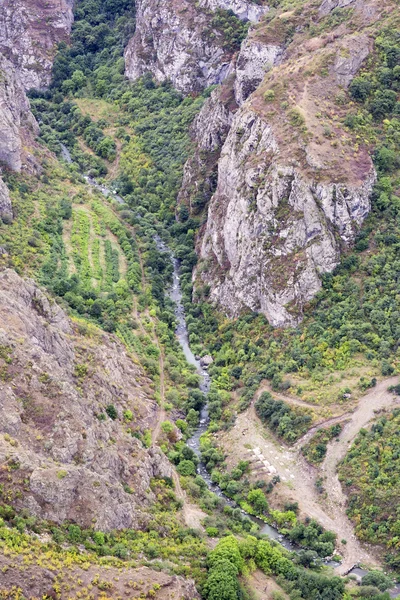 Horská krajina. Krajina v Arménii (Tatev). — Stock fotografie