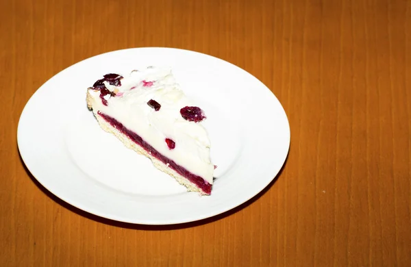 Dessert, Kuchen mit Beeren. — Stockfoto