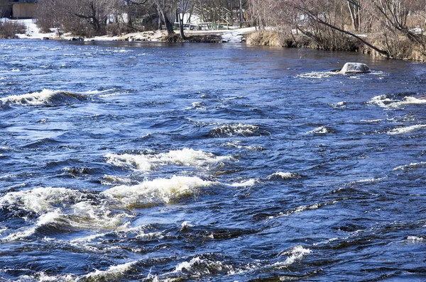 Río en Rusia en el paisaje invernal . —  Fotos de Stock