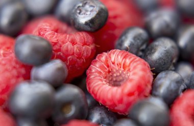 Tatlı, taze çilek yakın çekim. 