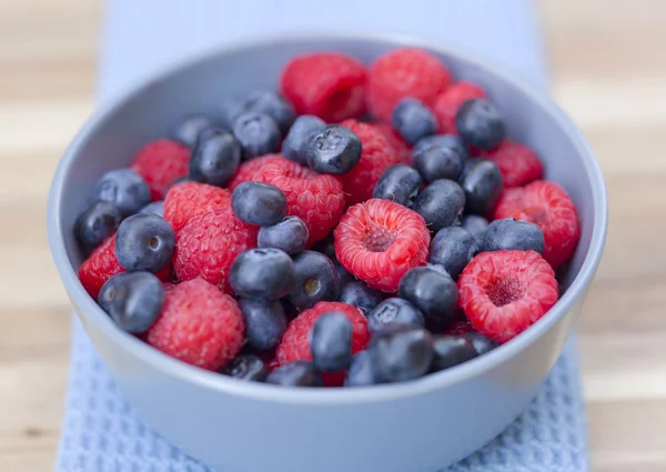Dessert, fresh berries close-up. — Stock Photo, Image