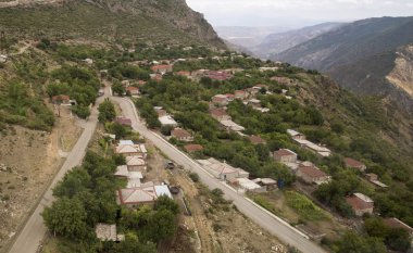 Dağ manzarası. Ermenistan (Tatev manzara).