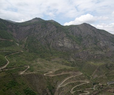Dağ manzarası. Ermenistan (Tatev manzara).