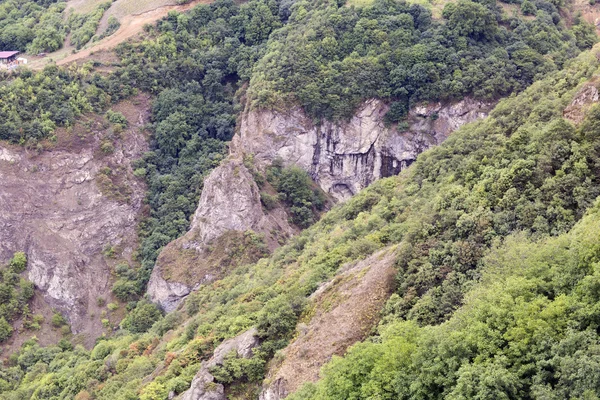 Dağ manzarası. Ermenistan (Tatev manzara).