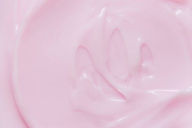 Krema, pembe ve beyaz arkaplan