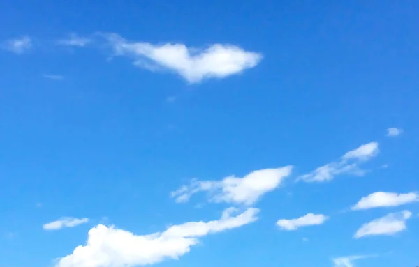 Céu Azul Com Nuvem — Fotografia de Stock