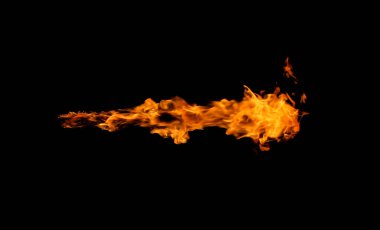 alevler siyah arkaplanda.