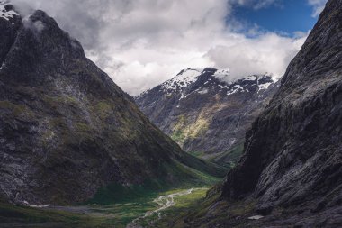 Gertrude Saddle yolu, Fiordland Ulusal Parkı, Yeni Zelanda