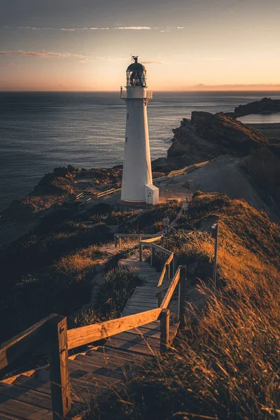 Castle Point Deniz Feneri, Yeni Zelanda 'da gün batımı