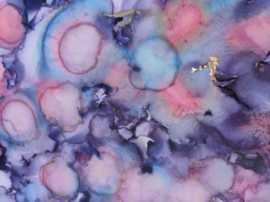 Kartlar için arka plan. Gökkuşağı Damlaları. Violet Spot. Hassas Bright. Motley Aquamarine izi. Altın Çizgili Gouache Görüntü. Alkol Karşıtlığı Pigmenti. Pastayı Yıka.