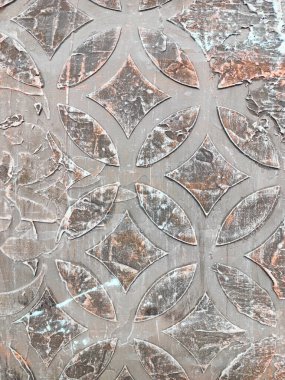 Sefil Vintage Arabesk Şablonu. Geometrik Arap Yardım Örgütü. İtalyan antika duvar kağıdı. Eski dekoratif duvar süsü. Duvarda kirli alçı deseni var. Grunge eski püskü süs.