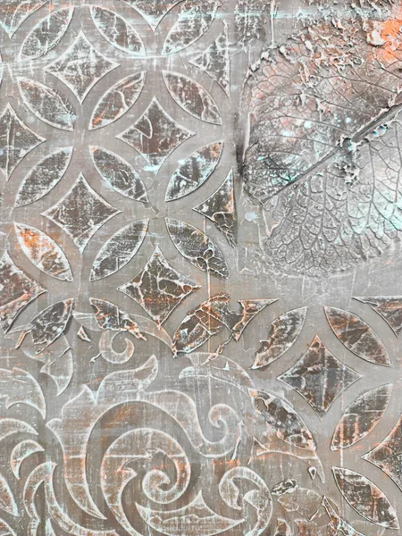 Sefil Vintage Arabesk Şablonu. Duvarda kirli alçı deseni var. İtalyan antika duvar kağıdı. Eski dekoratif duvar süsü. Geometrik Arap Yardım Örgütü. Grunge eski püskü süs.