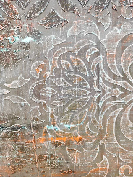 Eski dekoratif duvar süsü. Geometrik Arap Yardım Örgütü. Duvarda kirli alçı deseni var. Sefil Vintage Arabesk Şablonu. Grunge eski püskü süs. İtalyan Antika Duvar Kağıdı.