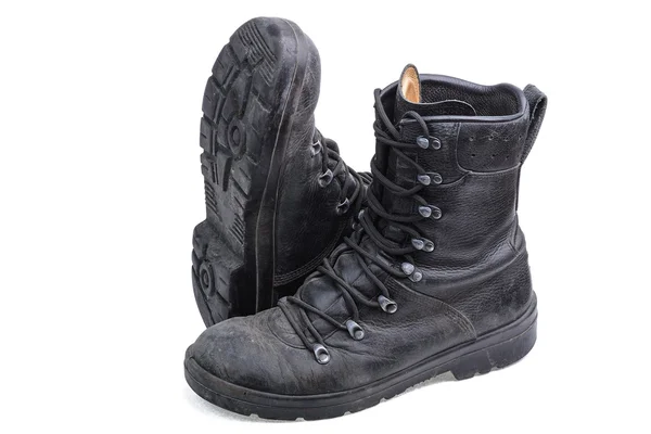 Parę starych buty wojskowe skórzane — Zdjęcie stockowe
