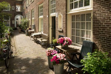 Amsterdam Hollanda - 14 Haziran 2015: Hollanda Amsterdam, Hollanda 'daki eski binalar.