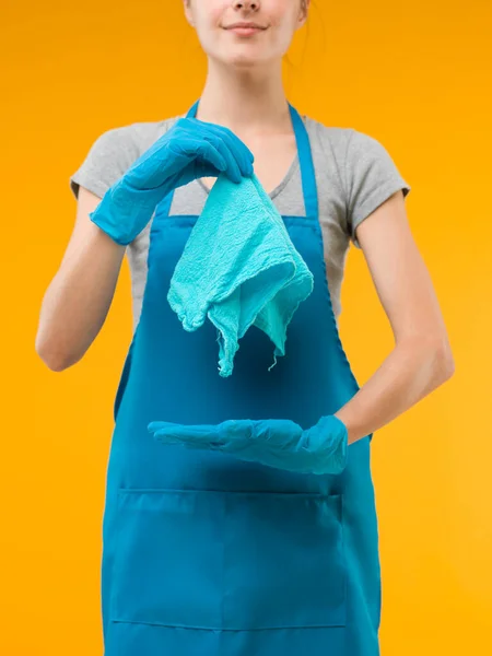 Happy Cleaning Woman Presenting Perfect Rag Cleaning Yellow Background — Stock Photo, Image