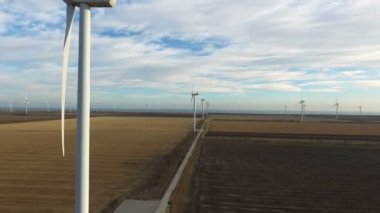Birçok Rüzgar enerjisi. Hava fotoğrafçılığı.