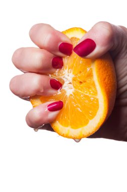 Manikürlü çivi ile El turuncu derin parlak kırmızı bir dokunuş boyalı