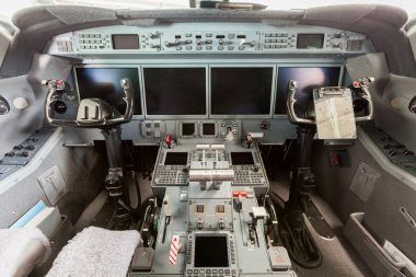 İçinde kokpit G550 görüntülemek