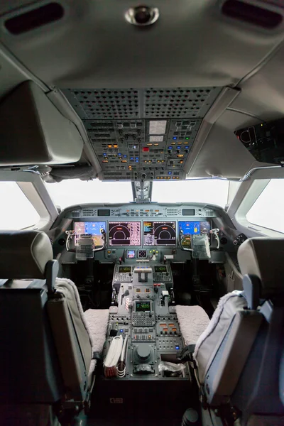 Inside view Cockpit G550 — Stock Photo, Image