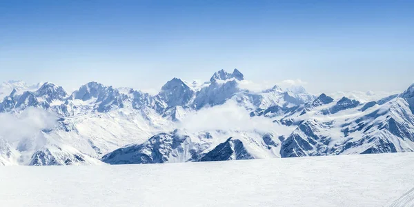 Snowy Winter Greater Caucasus Mountains Ushba Kogutai Other Sunny Day — Stock Photo, Image