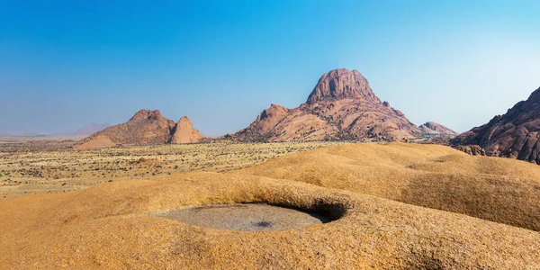 Paisagem Montanhosa Namíbia Spitzkoppe Dia Ensolarado — Fotografia de Stock