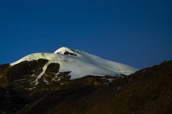 Thorong Csúcs Napkelte Előtt Kilátás Túraútvonalról Thorung Pass Annapurna Körút — Stock Fotó