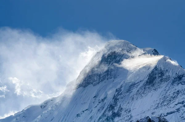 Snow Covered Nilgiri Summit Sunny Day Kali Gandaki Valley Annapurna — Stock Photo, Image