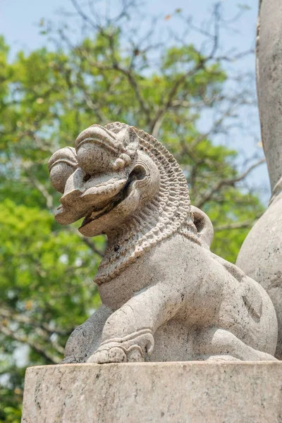 Πέτρινο Λιοντάρι Που Ονομάζεται Singha Ερείπια Της Αρχαίας Πρωτεύουσας Στην — Φωτογραφία Αρχείου