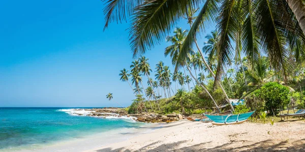 Vue Panoramique Plage Avec Des Bateaux Pêche Traditionnels Bois Sri — Photo