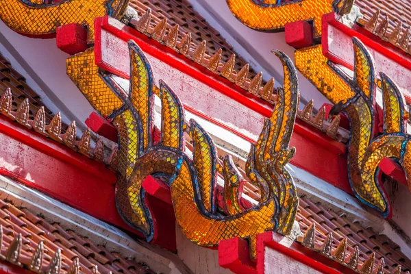 Traditional Thai Temple Roof Details Wat Mongkol Nimit Temple Phuket — Fotografia de Stock