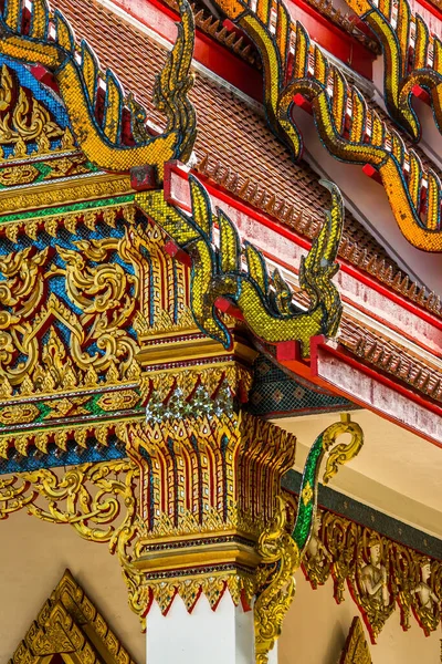 Traditional Thai Temple Front Details Wat Mongkol Nimit Temple Phuket — Fotografia de Stock