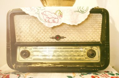 Retro moda radyo retro peçete, bulanık etkisi ile fotoğraf tonda