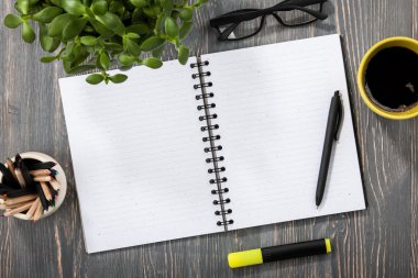 Ofis Masası, üstten görünüm