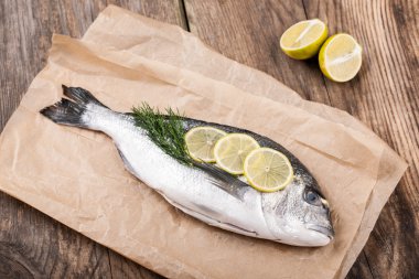 Ham taze balık dorado