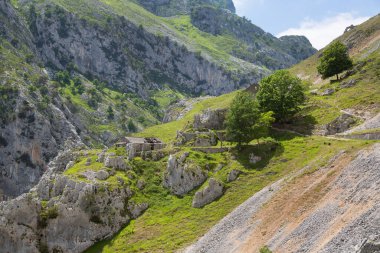 Dağların güzel manzarası